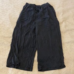 Lululemon culottes